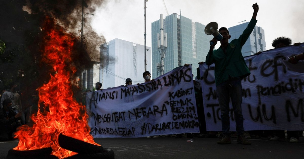 هجوم حمضي في إندونيسيا يثير قضايا حقوق الإنسان