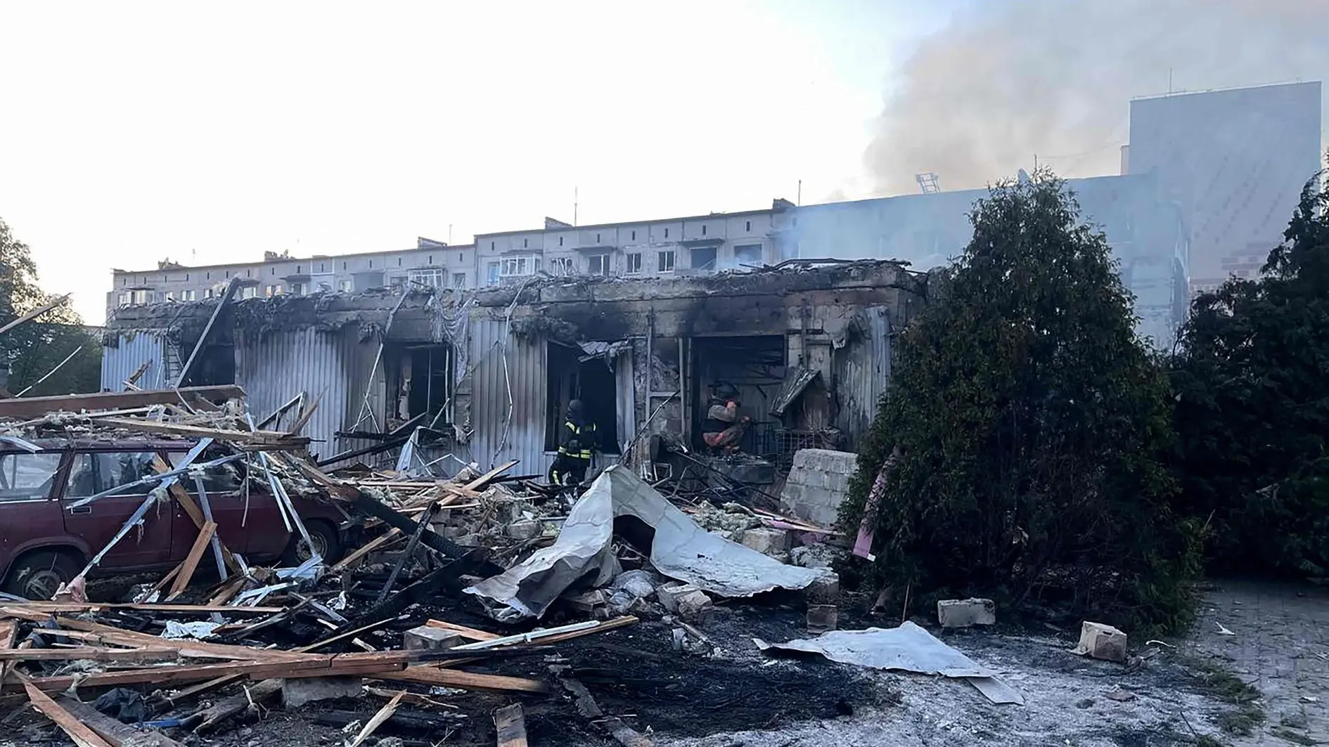 تجدد القصف الروسي على أوكرانيا وتأثيره على المنطقة