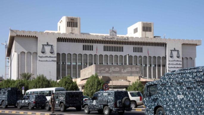الكويت: سحب الجنسية من 1266 شخصاً في قرارات غامضة