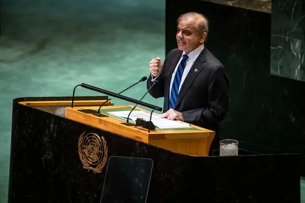 Pembicaraan Diplomatik di Pakistan untuk Krisis Timur Tengah