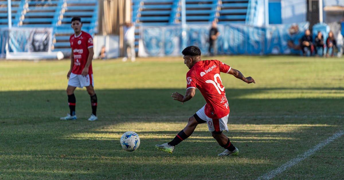 الأهلي يستحق ركلة جزاء أمام سيراميكا كليوباترا