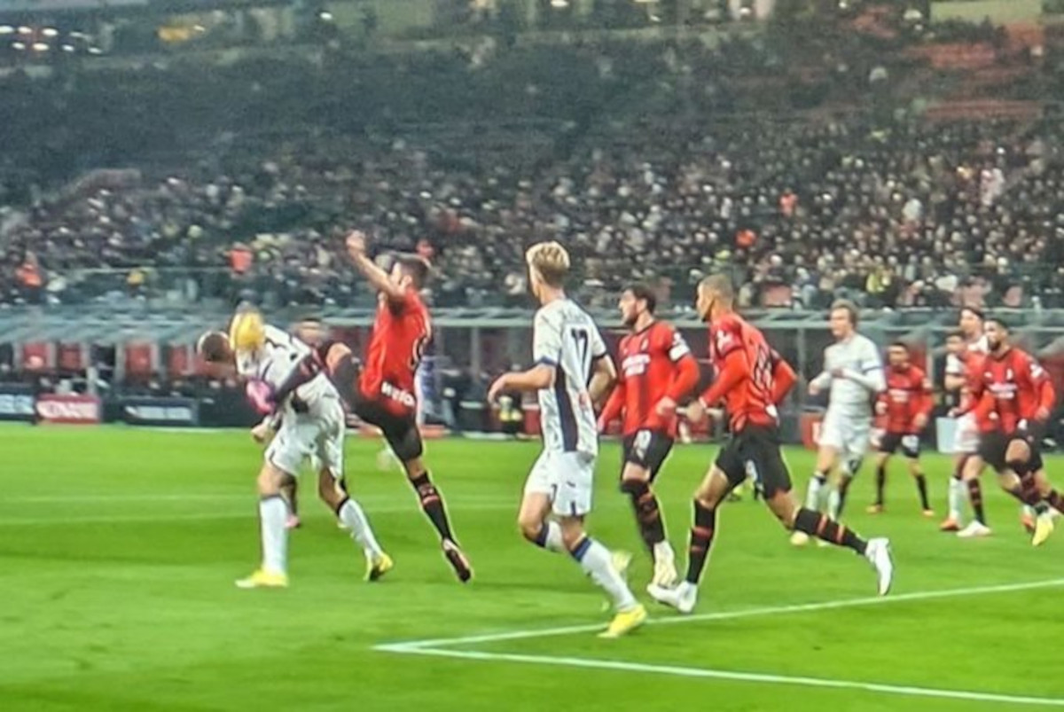 الأهلي يرد على فيديو اتحاد الكرة بشأن ركلة الجزاء