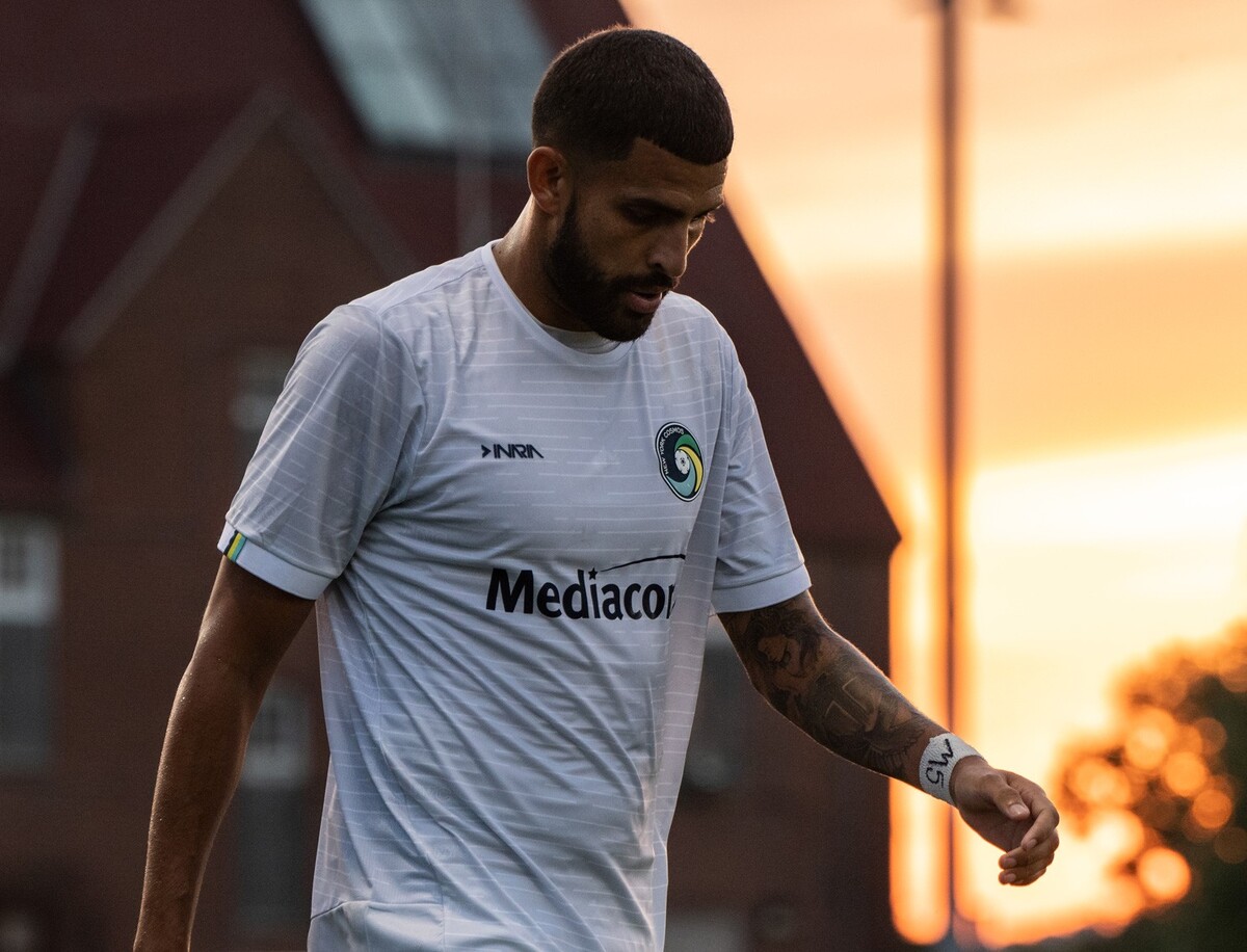 حسن الصلهبي وأغنية أوتار مهترئة