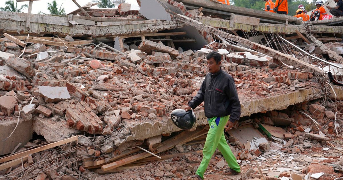 Strong earthquake strikes Ternate in Indonesia