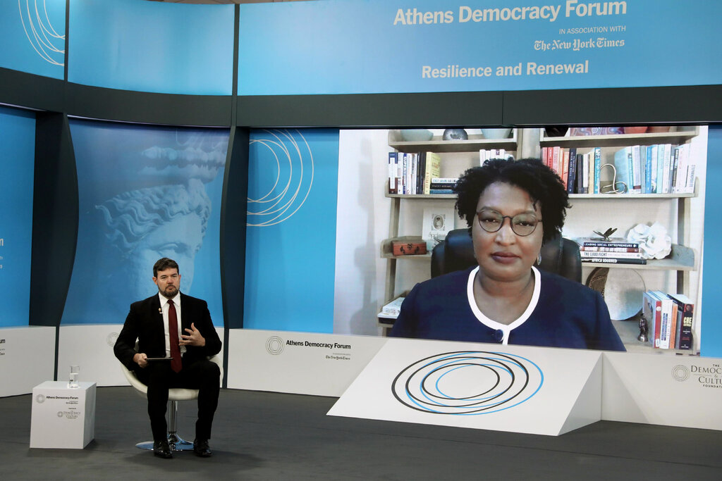 New York Times Trust Editor Enhances Media Credibility