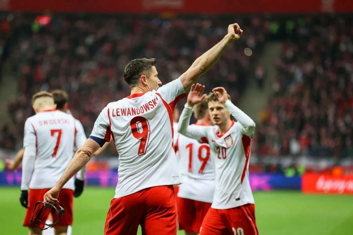 مواجهة السويد وبولندا في تصفيات كأس العالم 2026