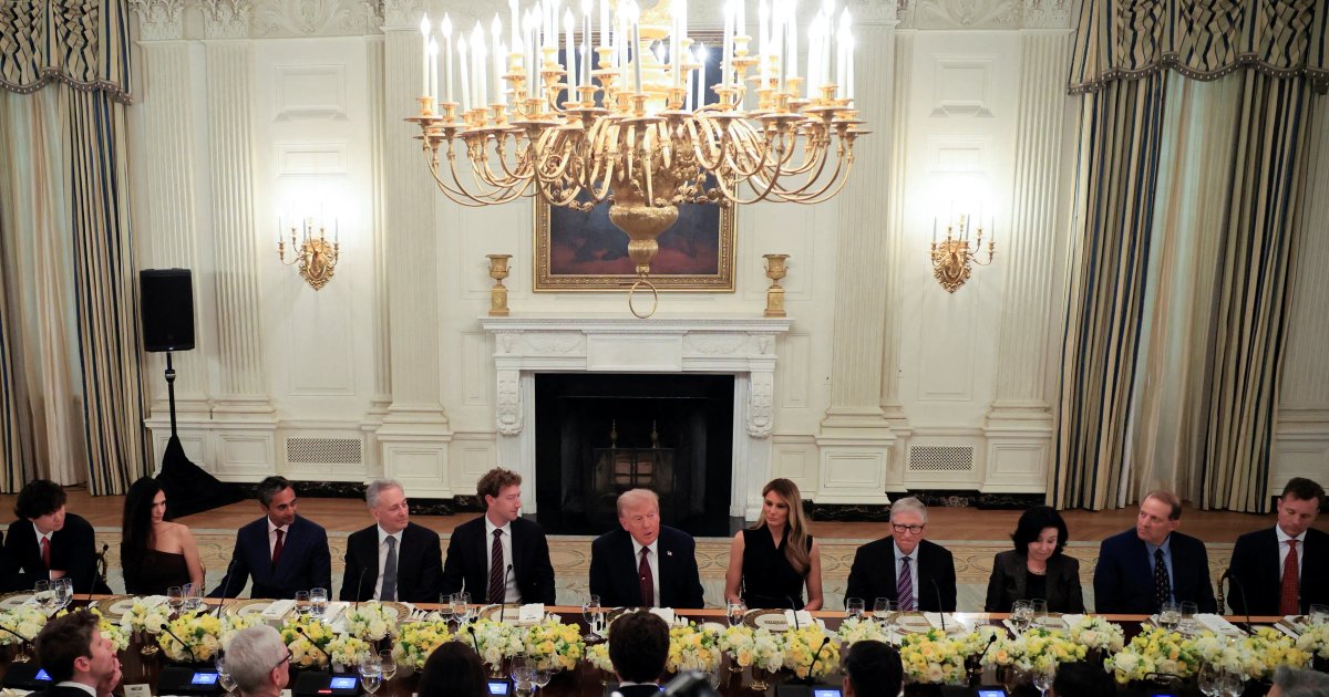إطلاق نار خلال عشاء مراسلي البيت الأبيض ينقل ترامب