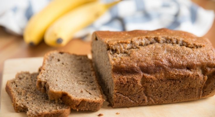 كيكة موز بدون بيض - وصفة سريعة ولذيذة