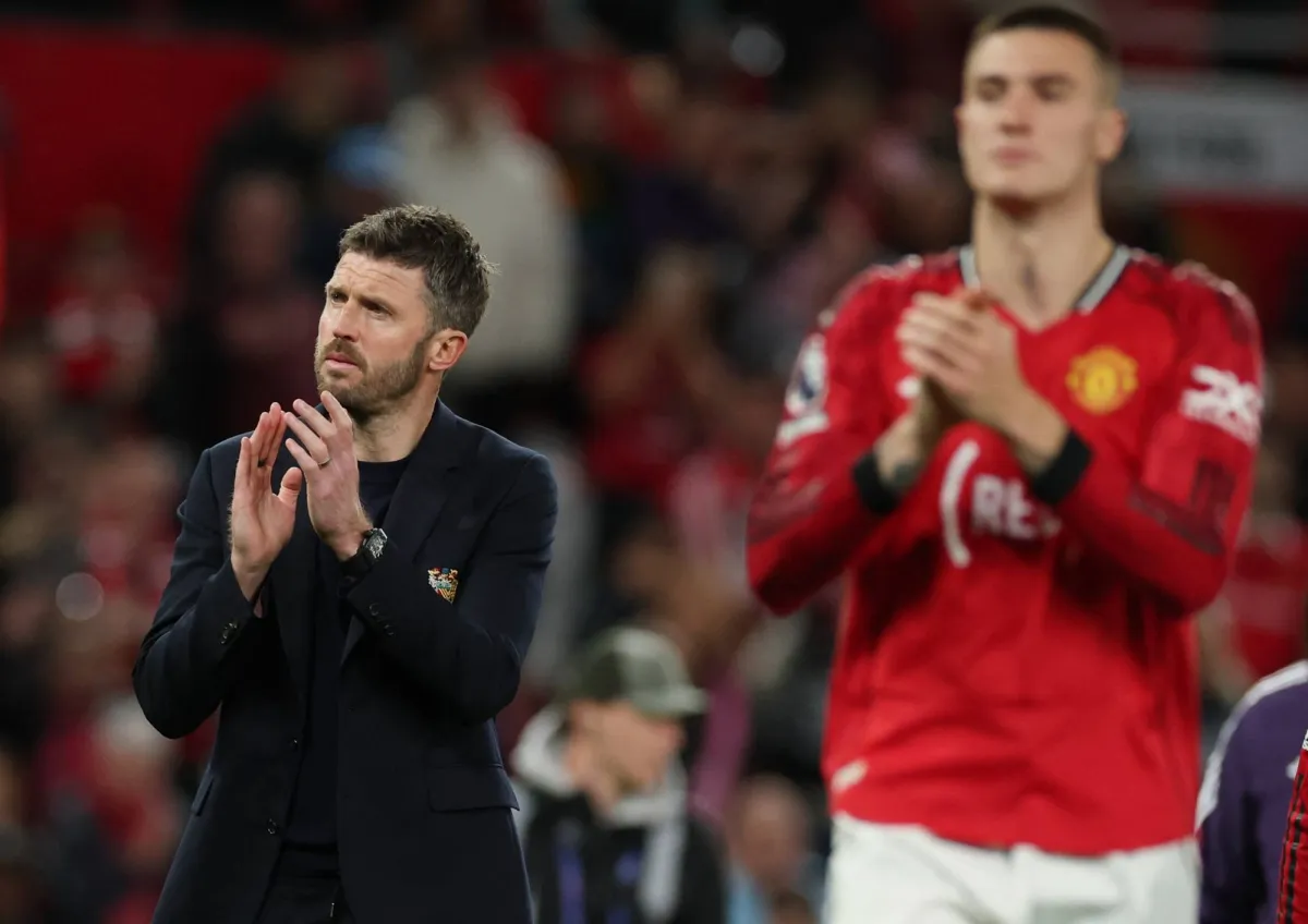 مانشستر يونايتد يقترب من التأهل وكاريك يحظى بدعم شيشكو