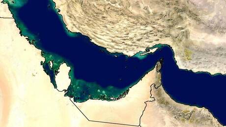 تحالف تركي مصري سعودي لاستئناف الملاحة بمضيق هرمز