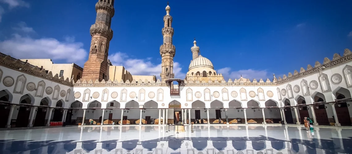 شروط مد الخدمة للمعلمين في الغربية الأزهرية