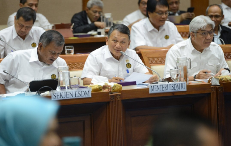 إندونيسيا تلغي الرسوم الجمركية على الغاز البترولي المسال