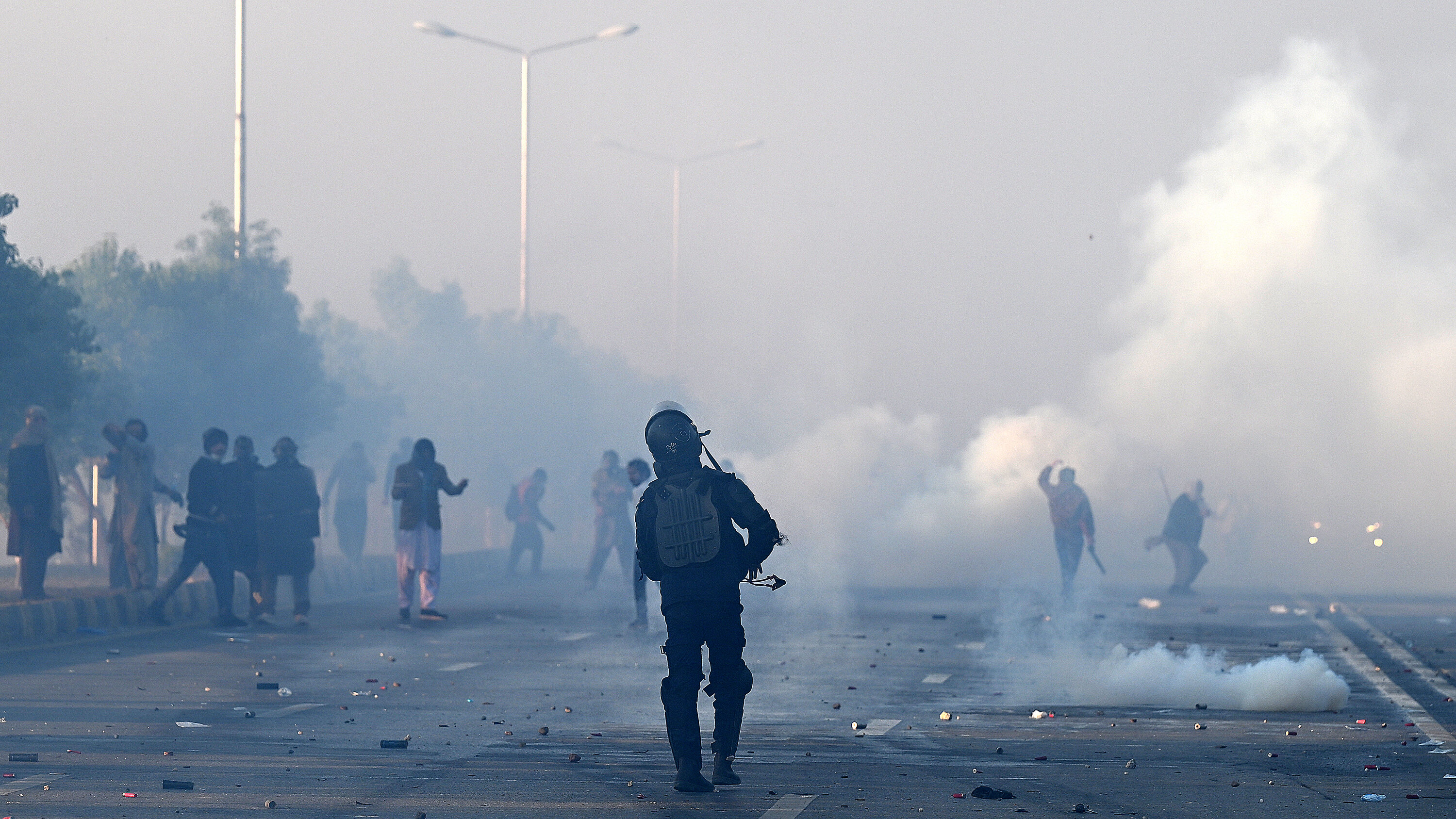 تطورات سياسية هامة في باكستان وتأثيرها على المنطقة