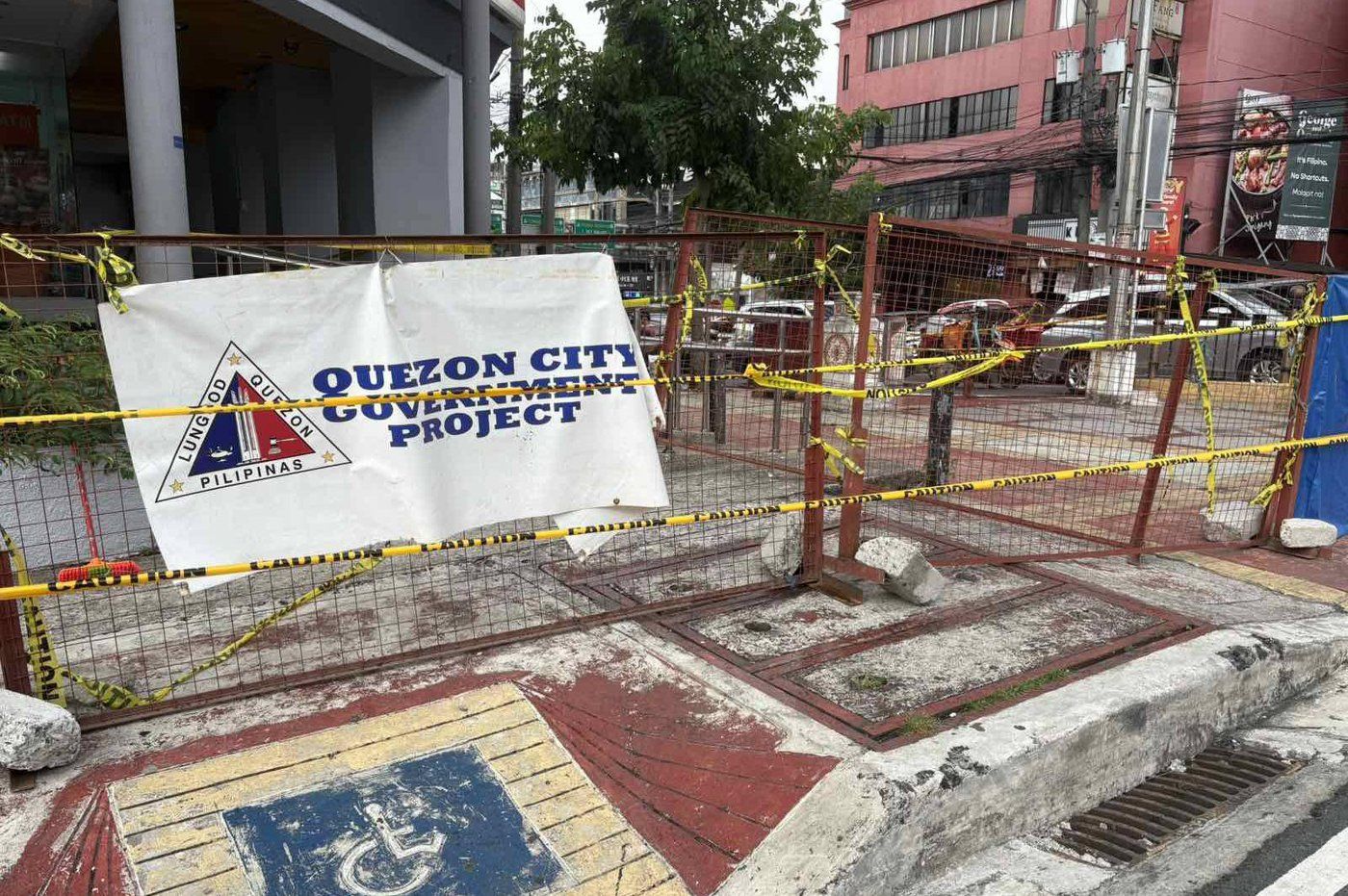 إصابة واحدة نتيجة سقوط شظايا في عدة مناطق