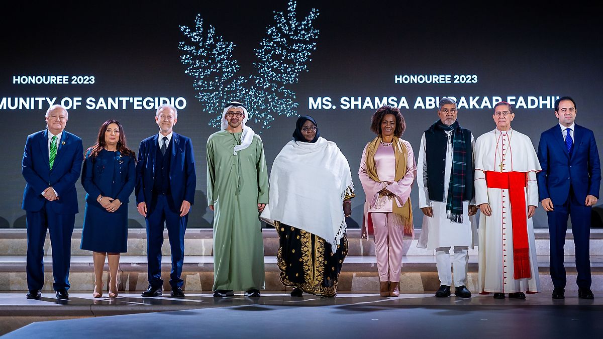 Sheikh Nahyan bei den Feierlichkeiten der Al-Muhairi