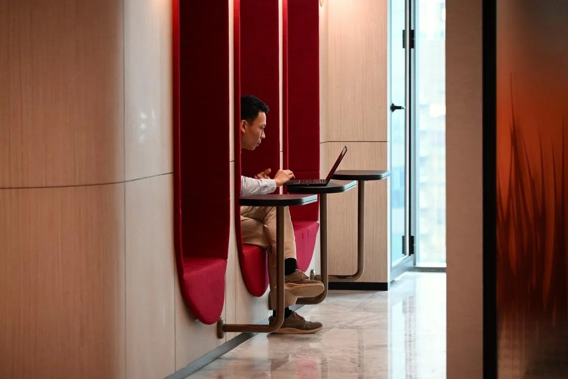 أثر الإجازات الطويلة على المسيرة المهنية