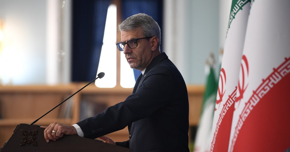 إيران تدرس مقترح السلام وترفض وقف إطلاق نار مؤقت