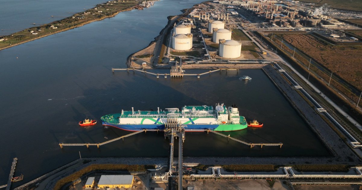 Lancement de la production de gaz naturel liquéfié aux États-Unis