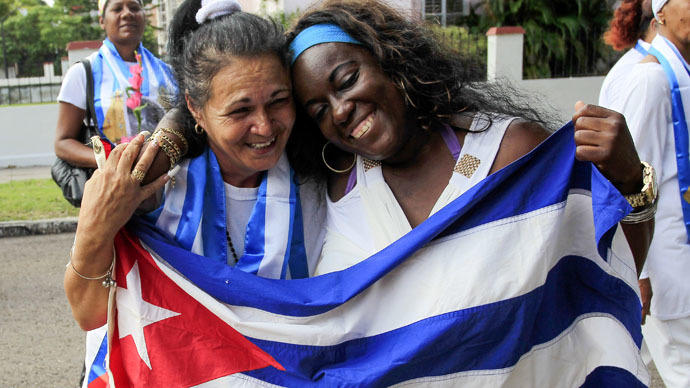 كوبا تطلق سراح سجناء في بادرة إنسانية