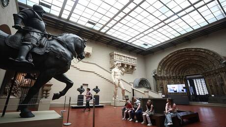 بوتين يعلن احتفالات بمناسبة الذكرى الـ 150 لمتحف بوشكين