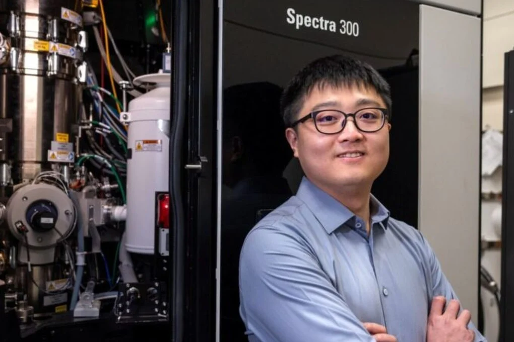 وفاة باحث صيني في مجال أشباه الموصلات في الولايات المتحدة