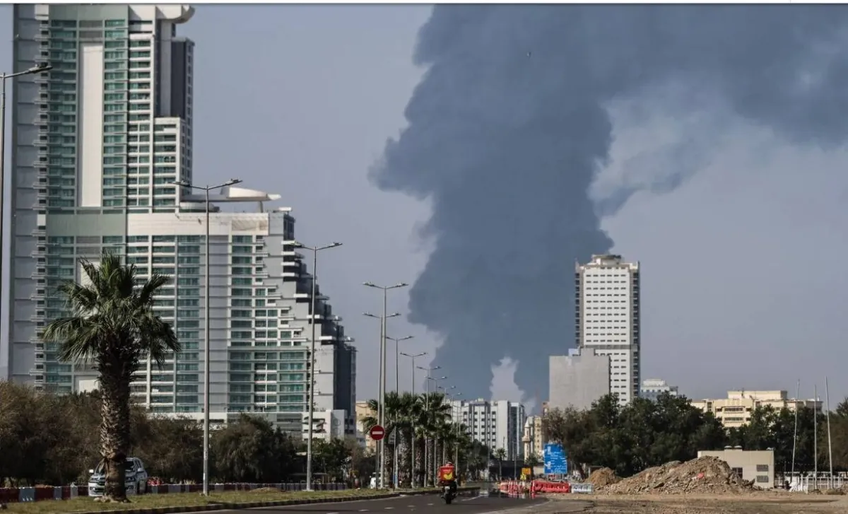 البحرين تضبط متهمين بالتخابر مع إيران وسط تصعيد عسكري