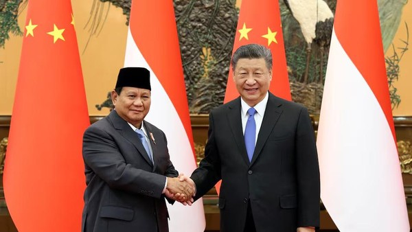 President Returns to Jakarta After Japan, South Korea Visit
