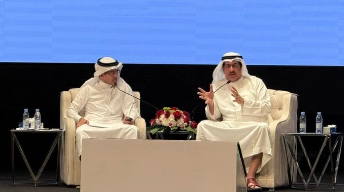 عصام بن سعيد يحذر من الغطرسة ويؤكد على التواضع