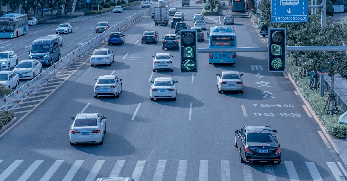 Abu Dhabi Implements Traffic Diversion Regulations