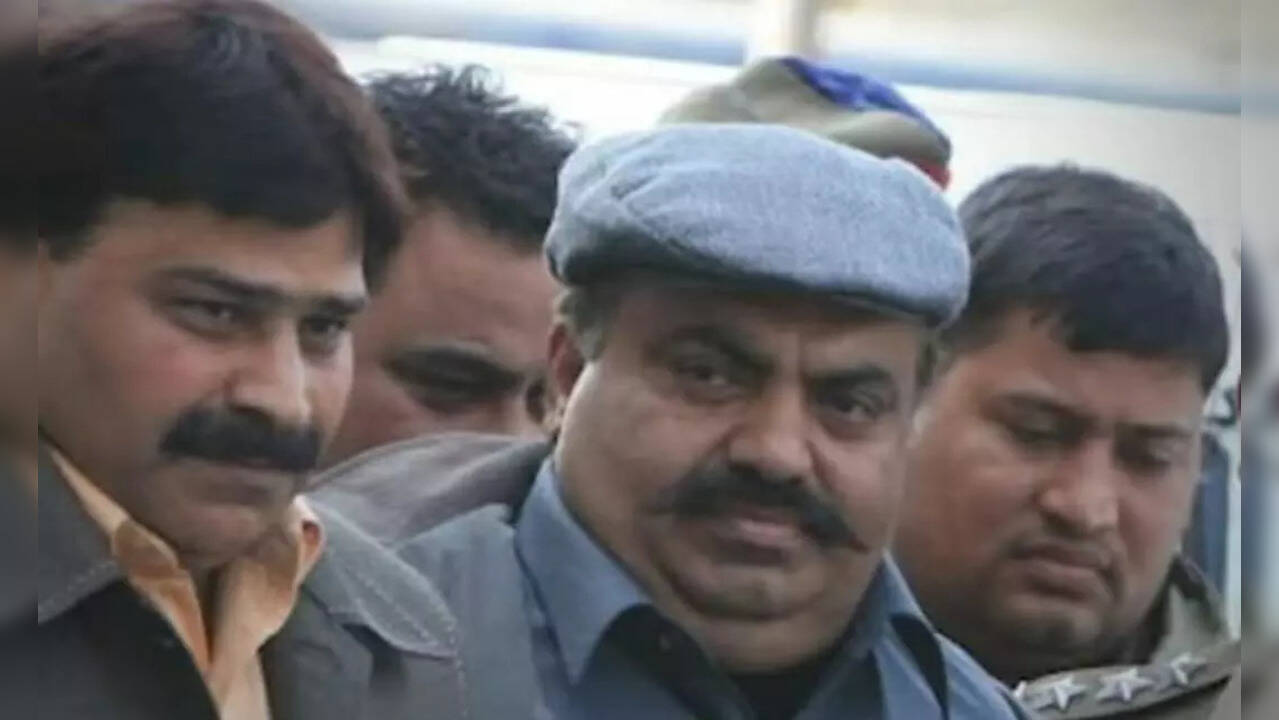 وزارة الدفاع تنعى شهيد الواجب محمد عتيق الخييلي