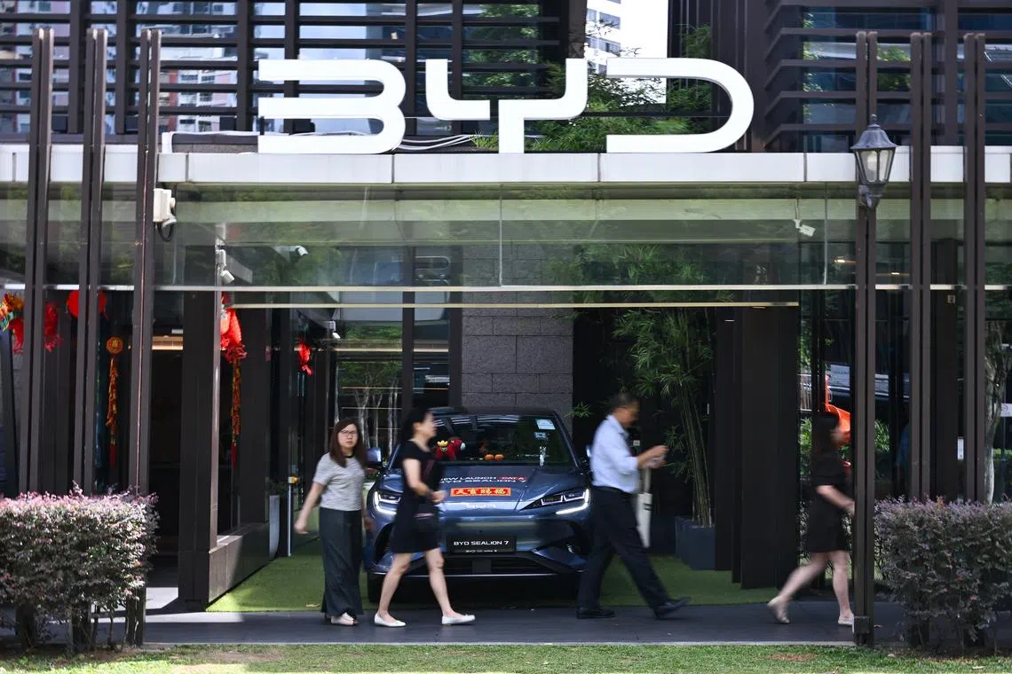 تسجيل السيارات الكهربائية في سنغافورة يتجاوز 60%