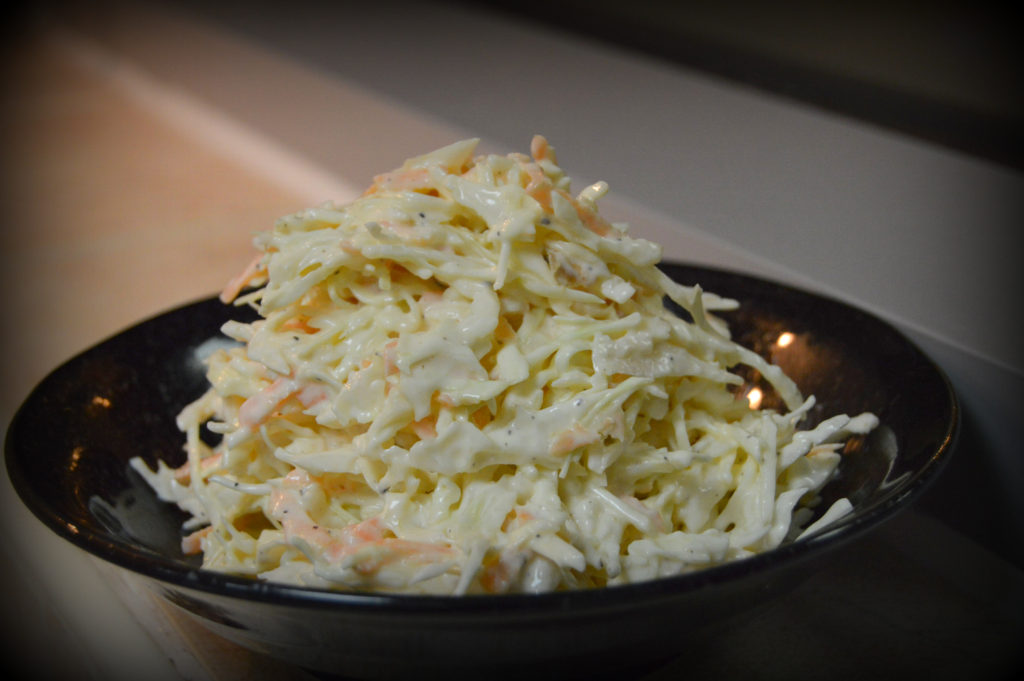Köstlichen Coleslaw zu Hause zubereiten