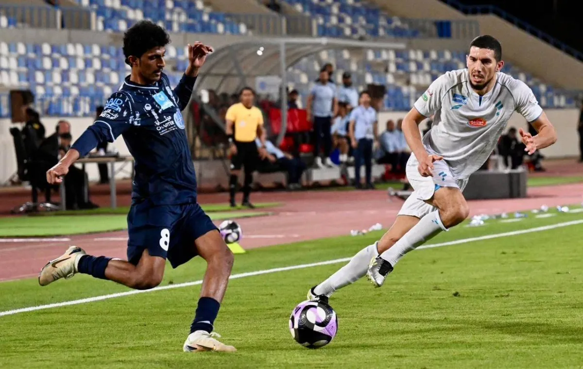 Akhdoood remporte une victoire importante contre Al-Fateh