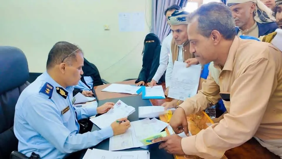 تحسن كبير في خدمات جوازات السفر باليمن