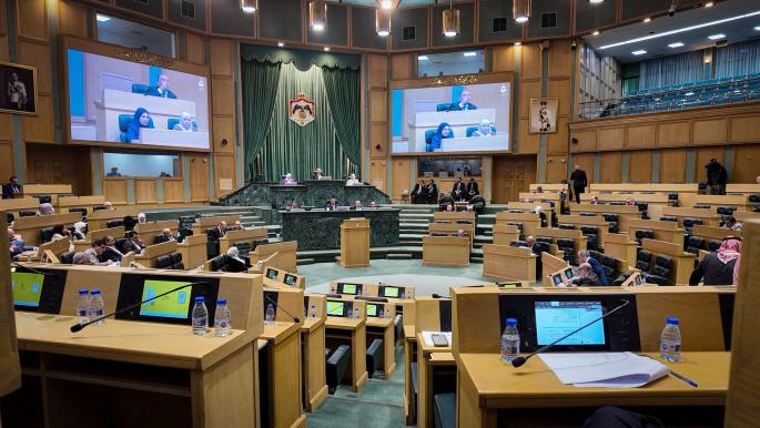 Jordanien verabschiedet Bildungsreformgesetz amid Kontroversen