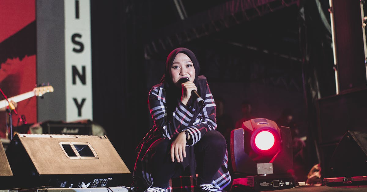 برنامج Insight يكشف عن القضايا العالمية المهمة