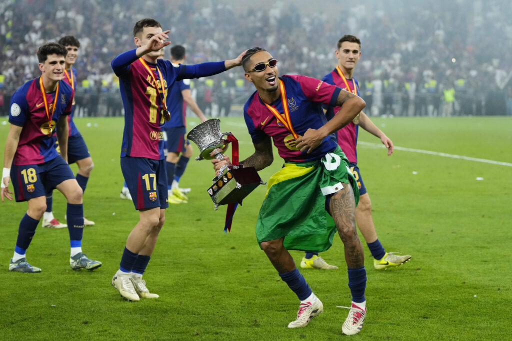 L'absence de Raphinha menace la saison du FC Barcelone