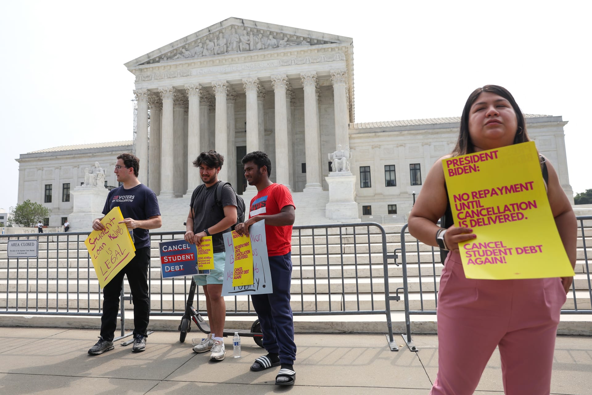 Une cour américaine oblige Instagram et YouTube à verser 3 millions