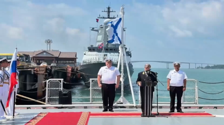 زيارة فرقاطتين روسيتين إلى كمبوديا لتعزيز التعاون العسكري