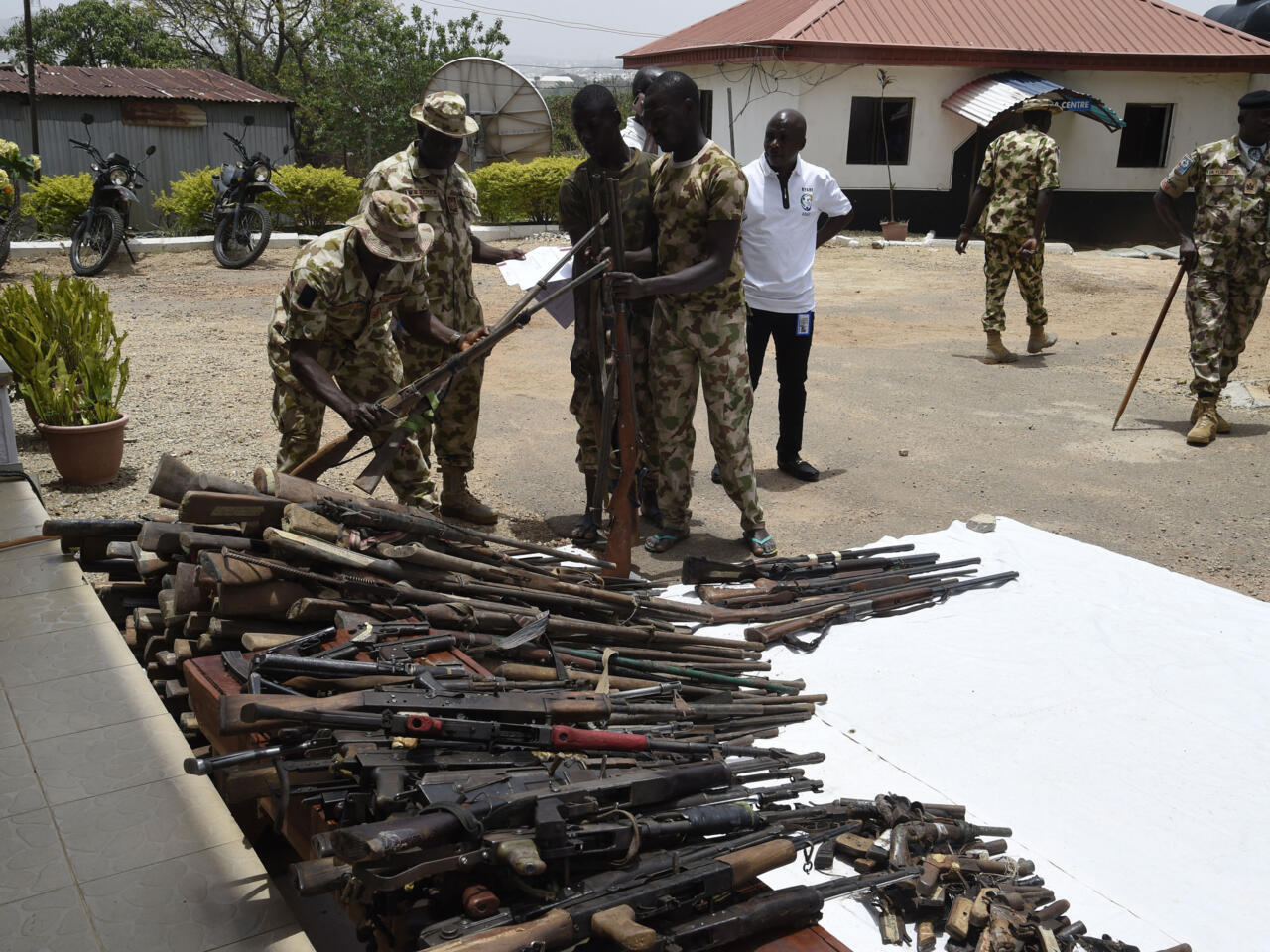 عمليات اختطاف في نيجيريا: بحث واسع في زامفارا