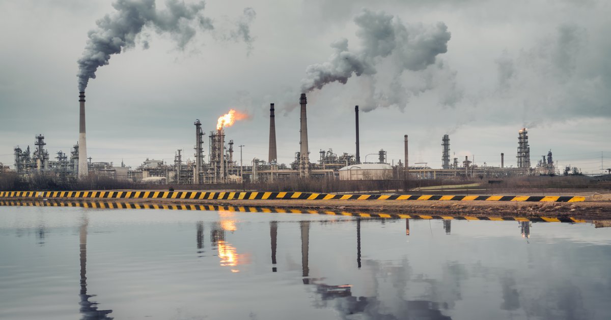 تراجع أسعار النفط بعد وقف إطلاق النار في إيران