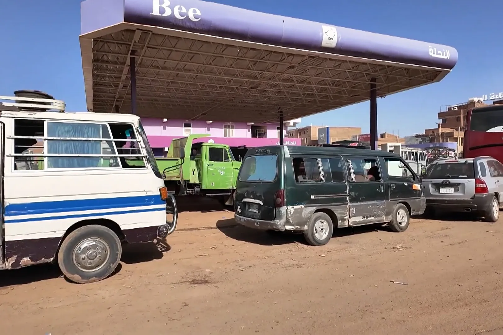 أزمة وقود خانقة في السودان وتأثيرها على الأسعار