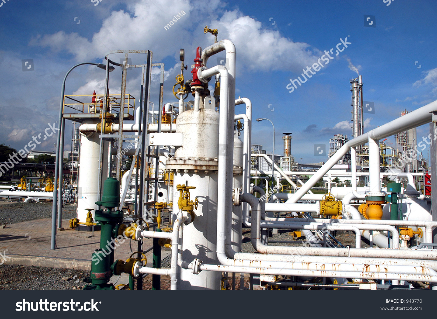 Fourniture de carburant en zones reculées à Kalimantan