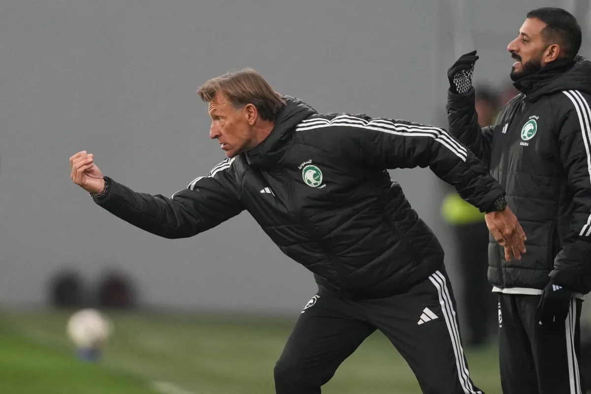 تقييم مستمر لمدرب المنتخب السعودي رينارد