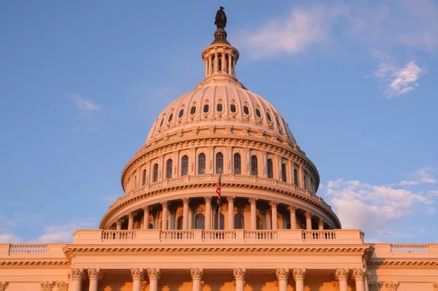 US-Senat beschließt Beendigung von Trumps Krieg gegen Iran