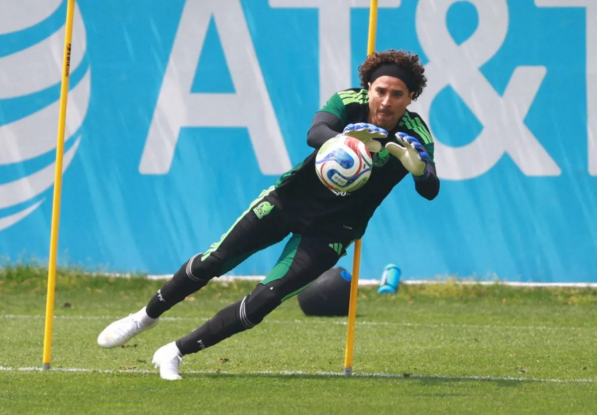 أوشوا يستعد لمشاركته السادسة في كأس العالم