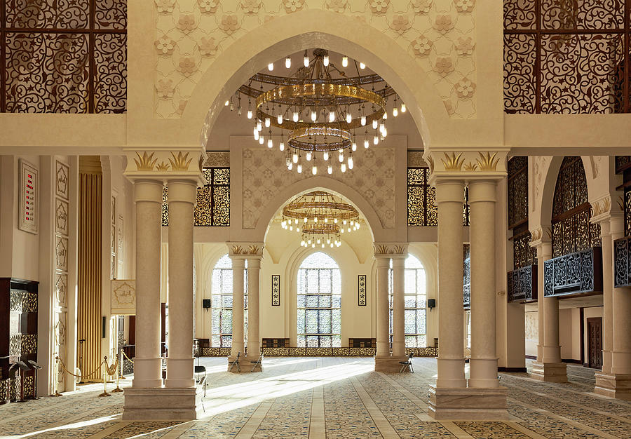 Besuch des Innenministers in Aqaba: Zusammenarbeit und Entwicklung