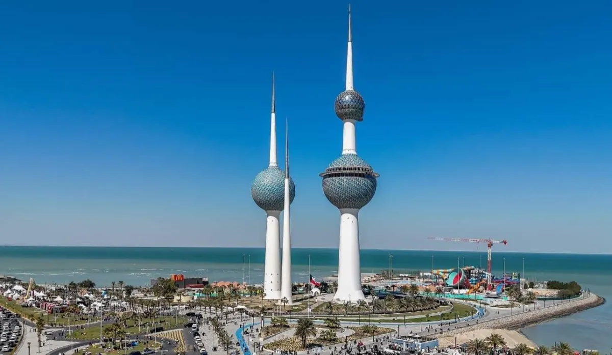 الكويت تفرض حظر التجول تحسباً لتطورات الحرب