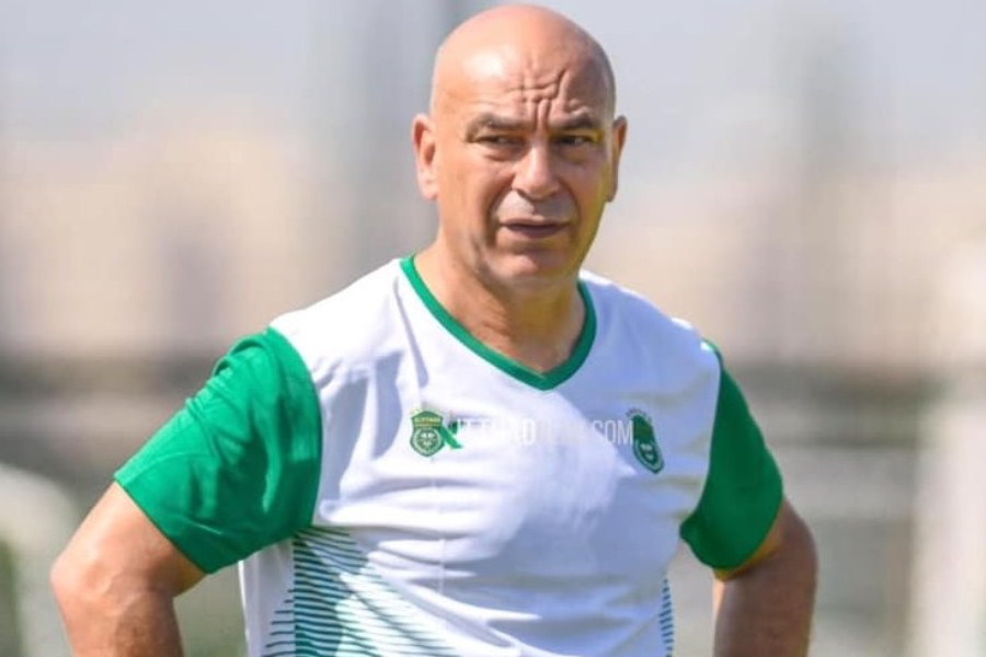 حسام حسن يفرض سياسة الابتسامة على لاعبي فريقه