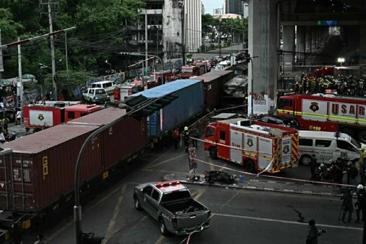Incendie de train à Bangkok : 8 morts